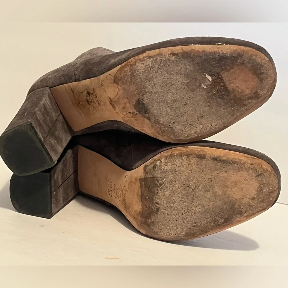 Via Spiga Silvie Block Heel Booties Anthracite Suede